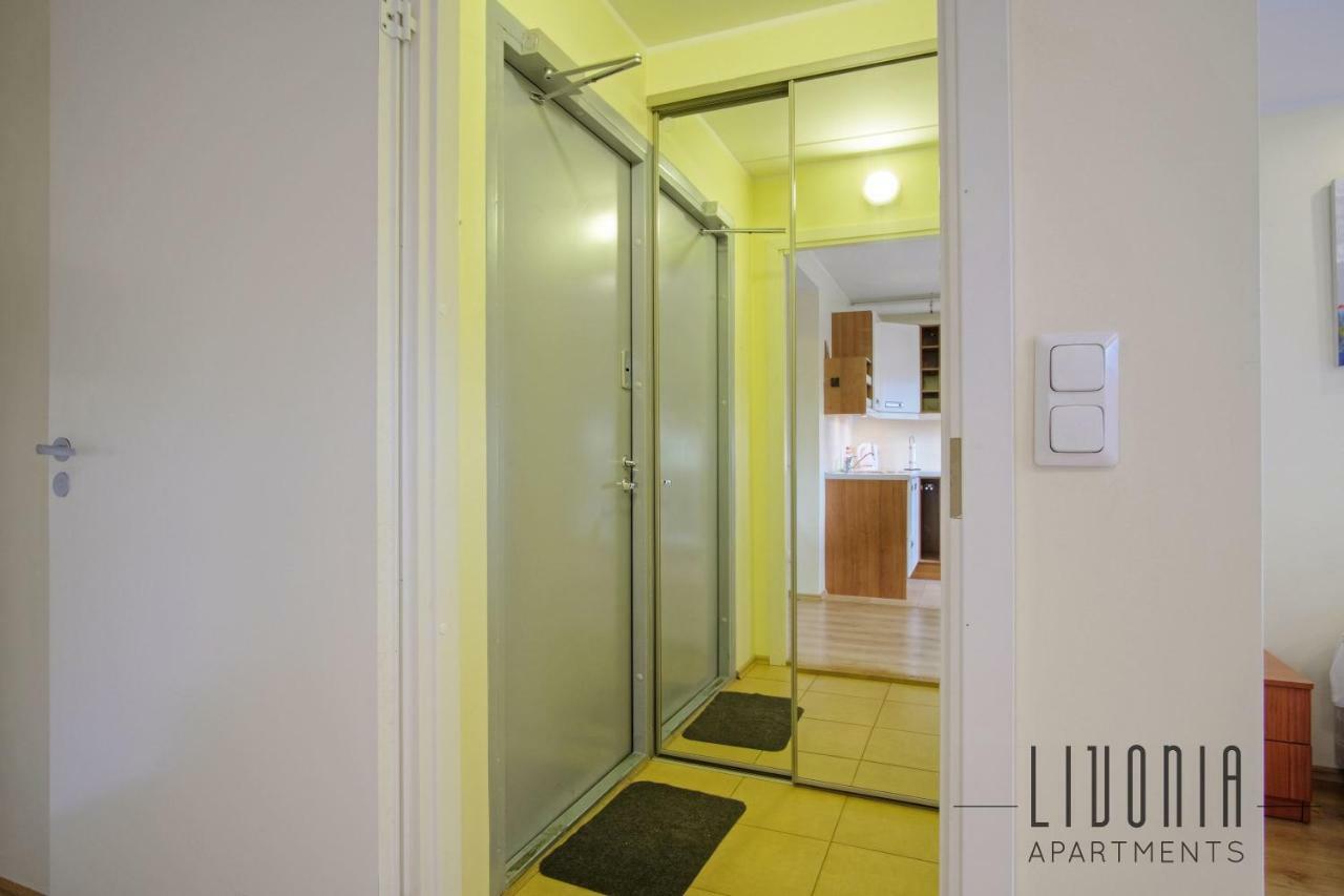 Sunny Studio With Parking, Self-Check-In & Wi-Fi Tallin Zewnętrze zdjęcie